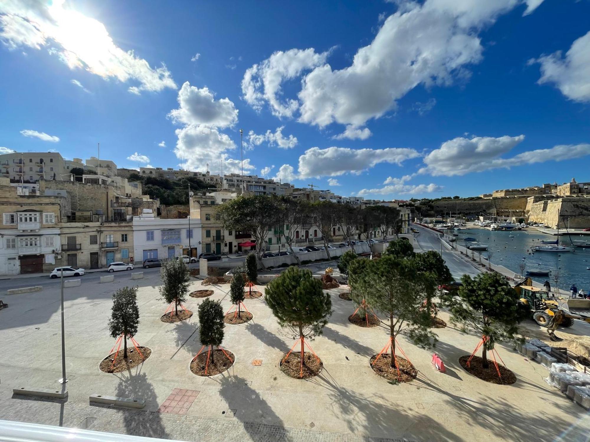Droplet Apartment Kalkara Exterior photo